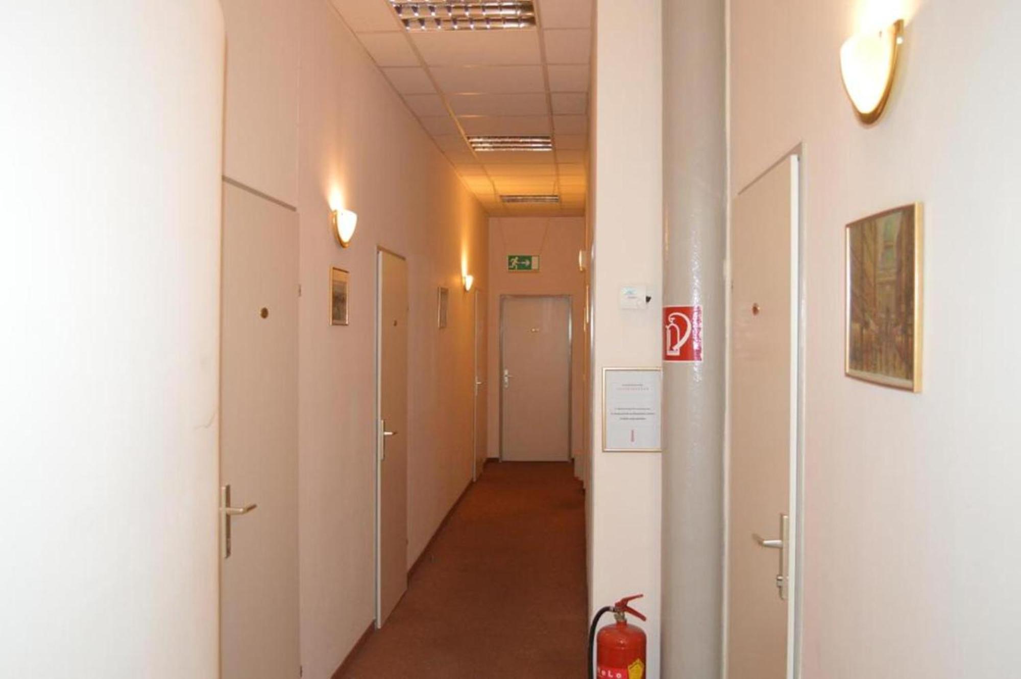 Hotel Pension Walzerstadt Wien Eksteriør billede